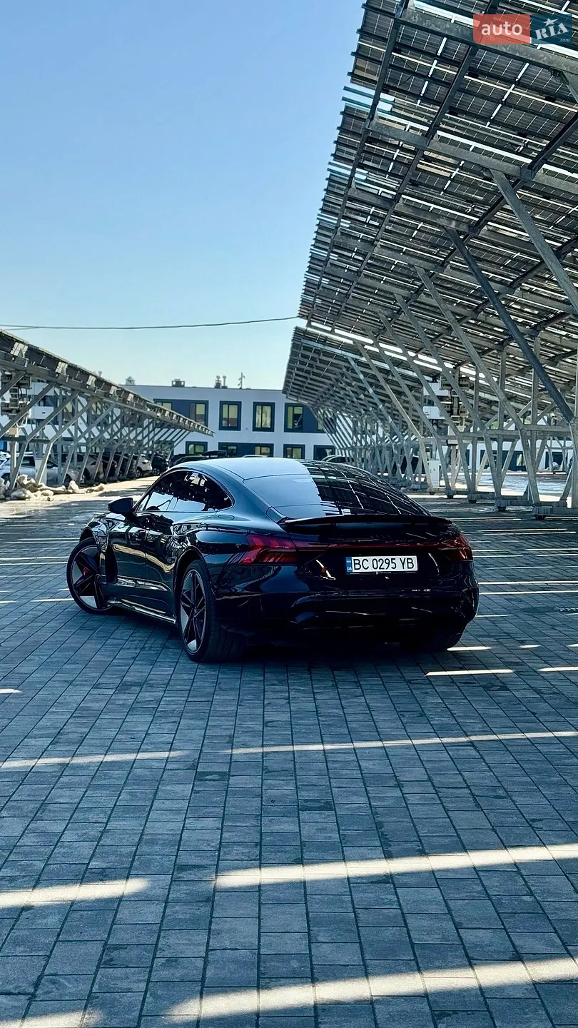 2021 Audi RS e-tron GT - мініатюра 12