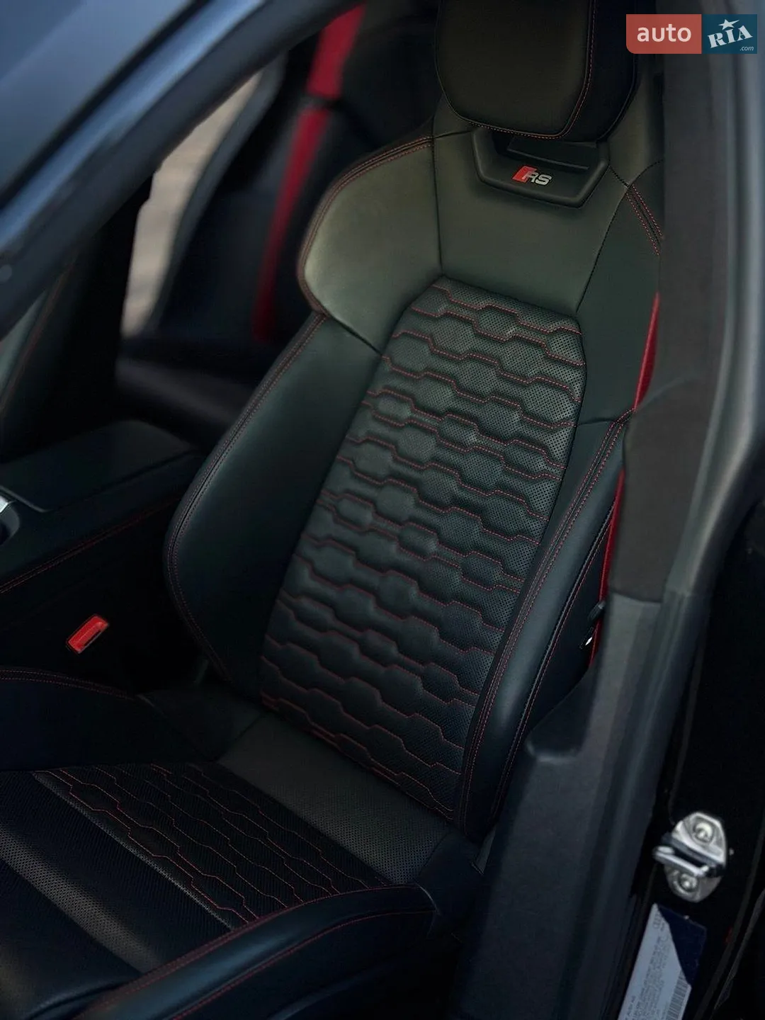 2021 Audi RS e-tron GT - мініатюра 25