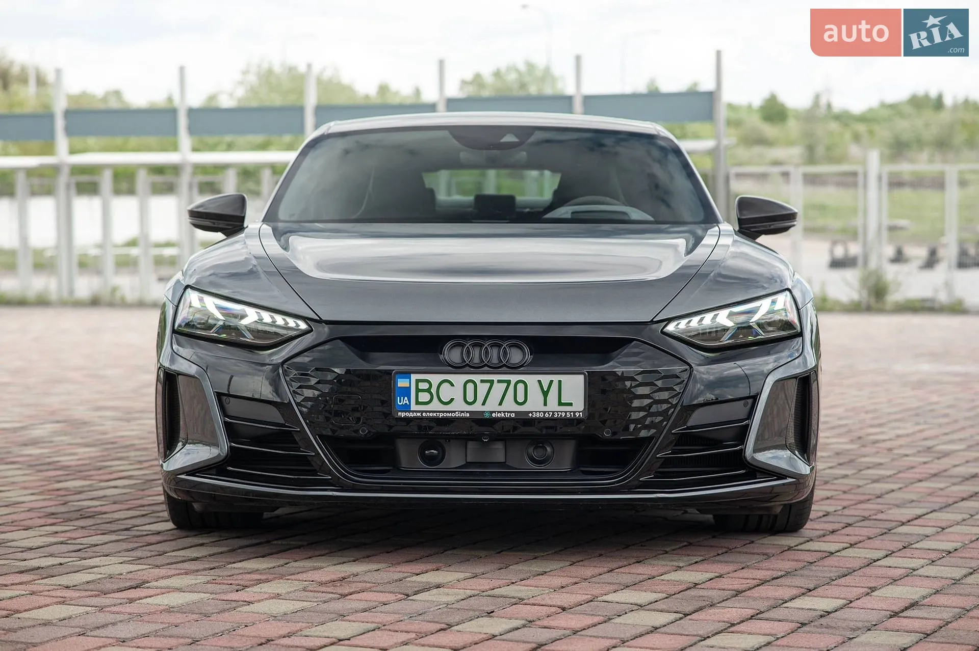 2022 Audi RS e-tron GT - мініатюра 21