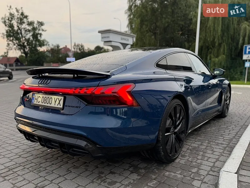 Audi RS e-tron GT