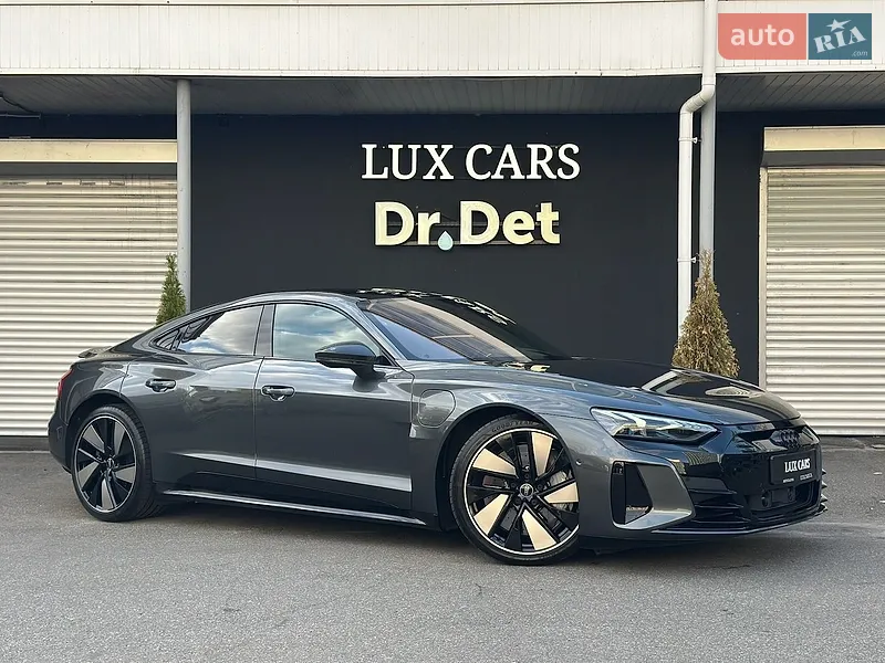 Audi RS e-tron GT 2023