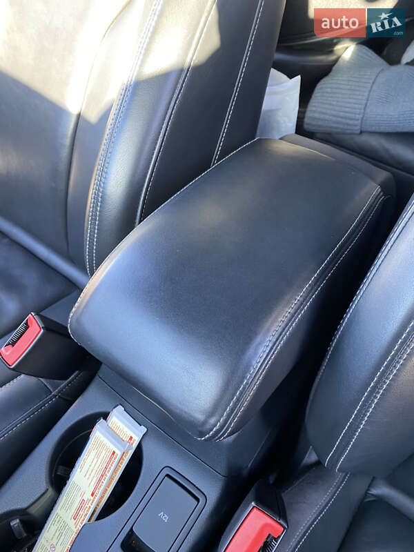 Позашляховик / Кросовер Audi RS Q3 2014 в Виноградові
