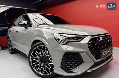 Внедорожник / Кроссовер Audi RS Q3 2023 в 