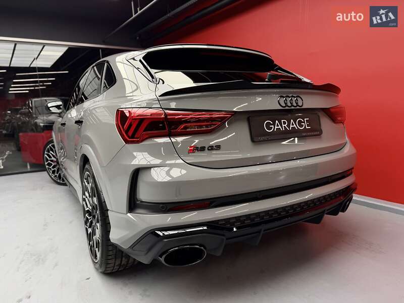 Позашляховик / Кросовер Audi RS Q3 2023 в Києві