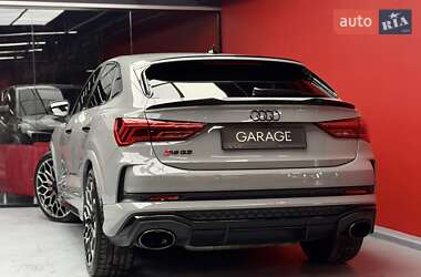 Внедорожник / Кроссовер Audi RS Q3 2023 в 