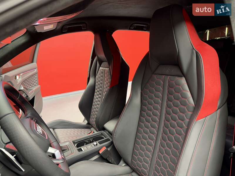 Позашляховик / Кросовер Audi RS Q3 2023 в Києві