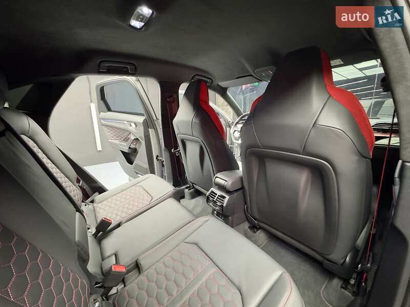 Позашляховик / Кросовер Audi RS Q3 2023 в Києві