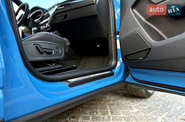 Внедорожник / Кроссовер Audi RS Q3 2023 в 