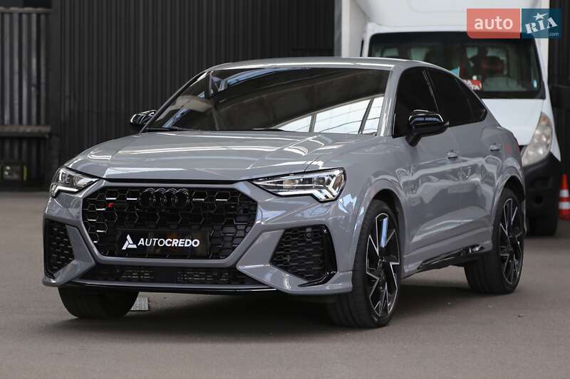 Внедорожник / Кроссовер Audi RS Q3 2021 в Киеве фото 3 Внедорожник / Кроссовер Audi RS Q3 2021 в Киеве