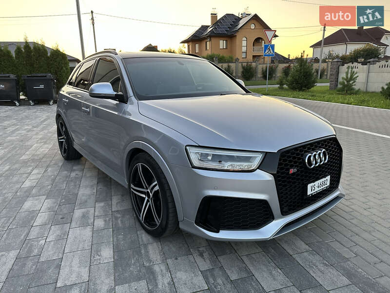 Внедорожник / Кроссовер Audi RS Q3 2016 в Луцке