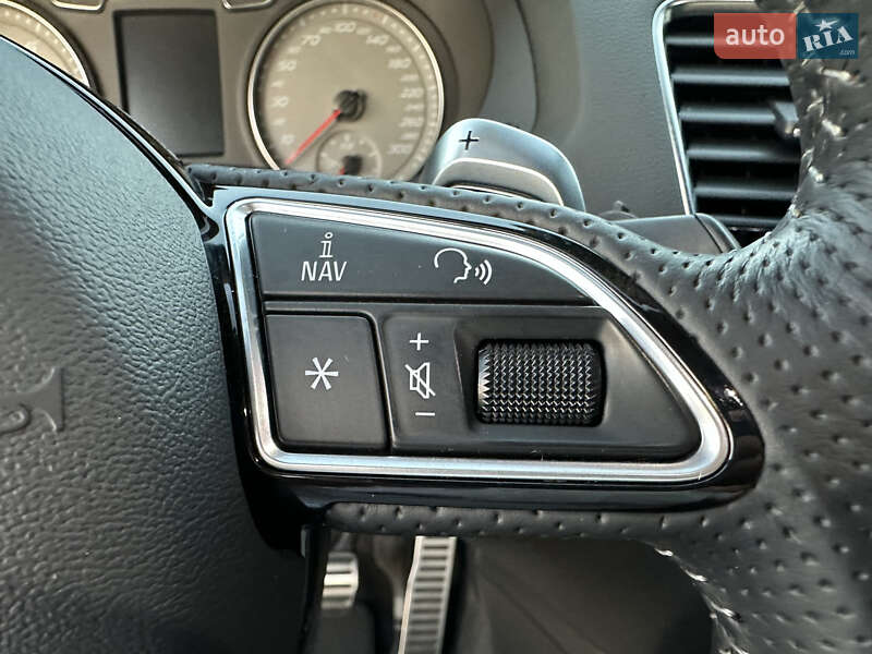 Внедорожник / Кроссовер Audi RS Q3 2016 в Луцке