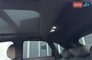 Позашляховик / Кросовер Audi RS Q3 2016 в  фото 119 Позашляховик / Кросовер Audi RS Q3 2016 в