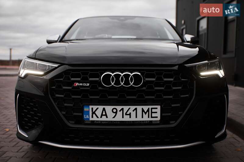 Позашляховик / Кросовер Audi RS Q3 2024 в Києві