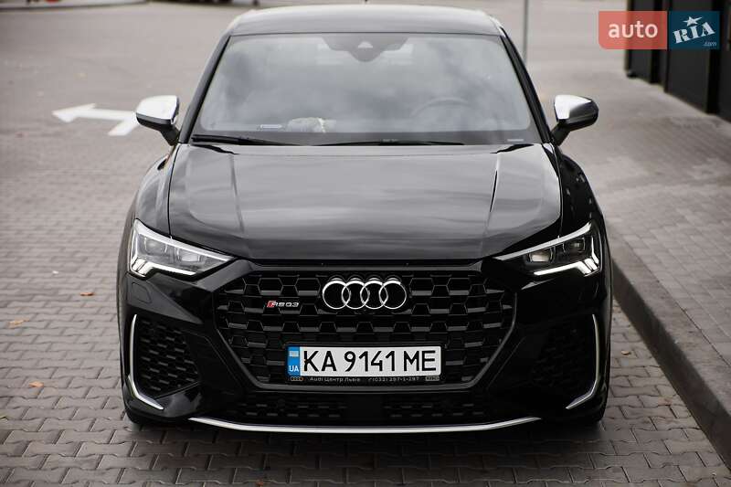 Позашляховик / Кросовер Audi RS Q3 2024 в Києві
