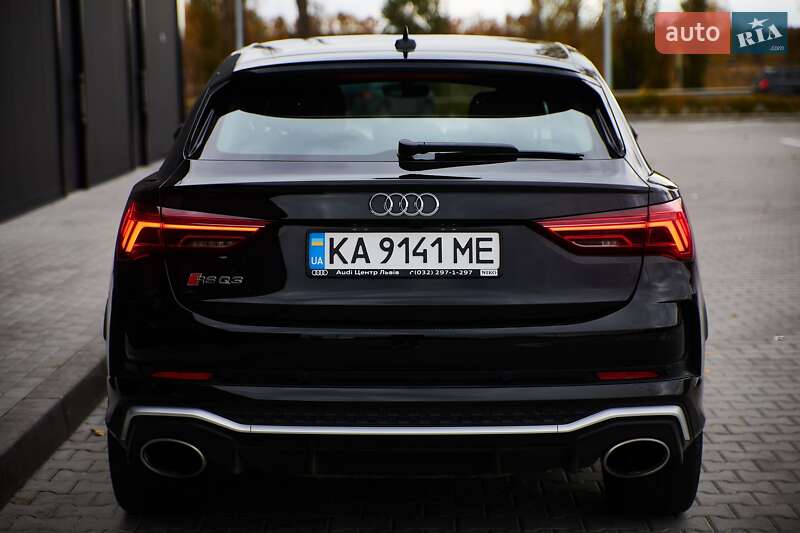 Позашляховик / Кросовер Audi RS Q3 2024 в Києві