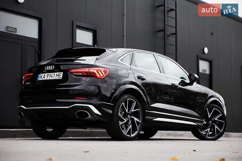 Позашляховик / Кросовер Audi RS Q3 2024 в Києві