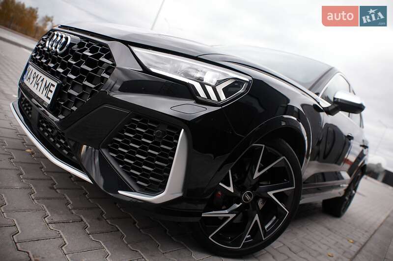 Позашляховик / Кросовер Audi RS Q3 2024 в Києві