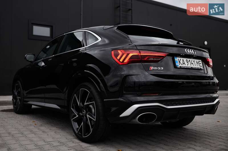 Позашляховик / Кросовер Audi RS Q3 2024 в Києві