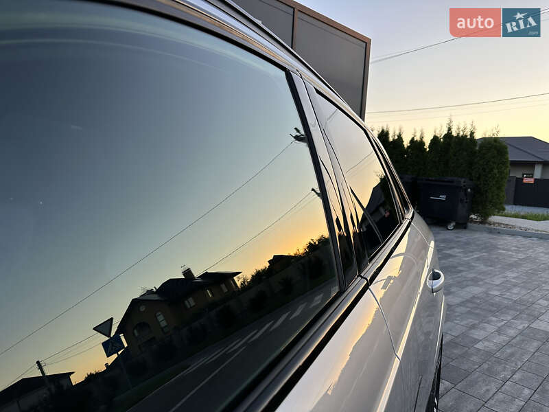 Внедорожник / Кроссовер Audi RS Q3 2016 в Луцке