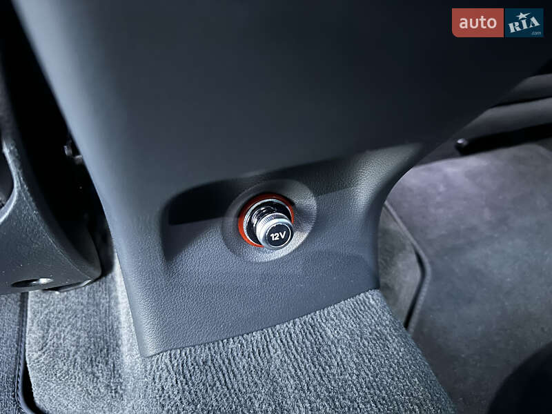 Внедорожник / Кроссовер Audi RS Q3 2016 в Луцке