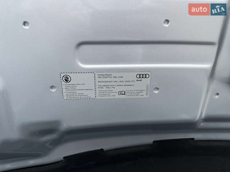 Внедорожник / Кроссовер Audi RS Q3 2016 в Луцке