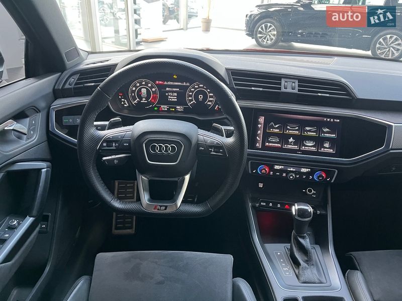 Позашляховик / Кросовер Audi RS Q3 2021 в Дніпрі фото 28 Позашляховик / Кросовер Audi RS Q3 2021 в Дніпрі