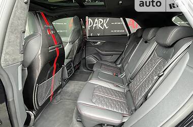 Внедорожник / Кроссовер Audi RS Q8 2020 в 