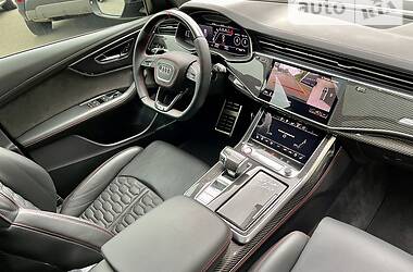 Внедорожник / Кроссовер Audi RS Q8 2020 в 