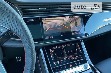 Внедорожник / Кроссовер Audi RS Q8 2021 в 