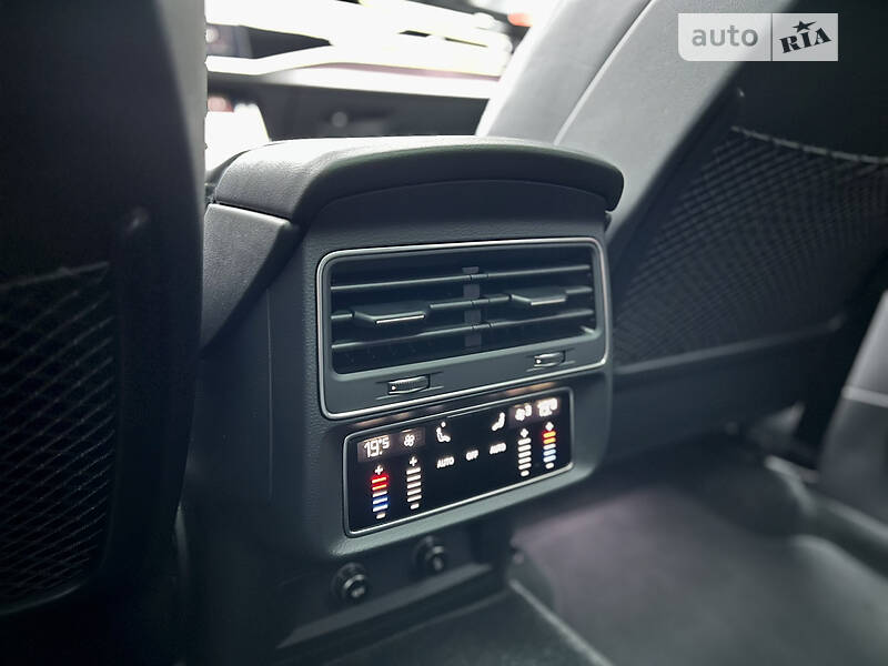 Внедорожник / Кроссовер Audi RS Q8 2021 в Одессе