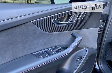 Внедорожник / Кроссовер Audi RS Q8 2021 в 