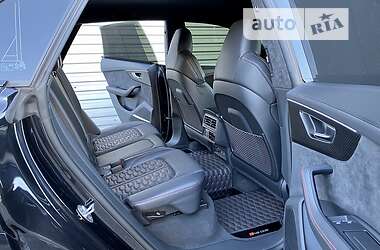 Внедорожник / Кроссовер Audi RS Q8 2021 в 