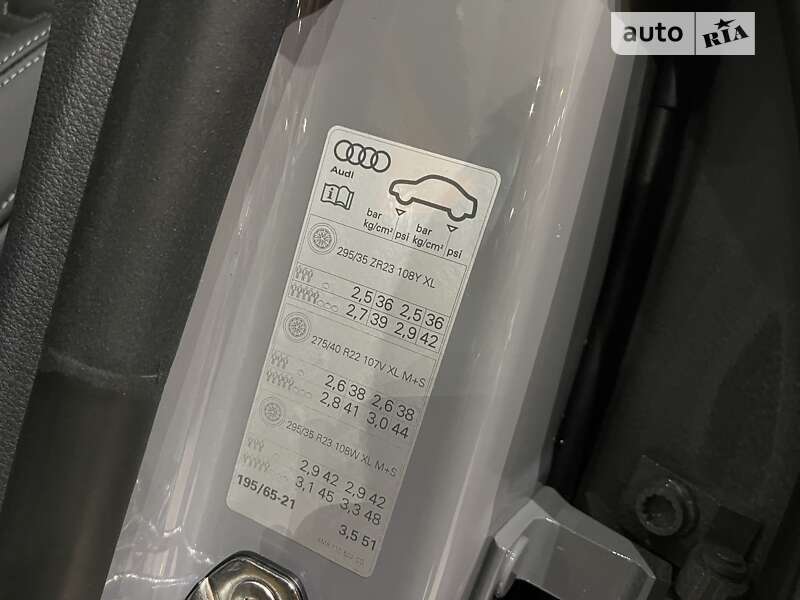 Внедорожник / Кроссовер Audi RS Q8 2023 в Одессе