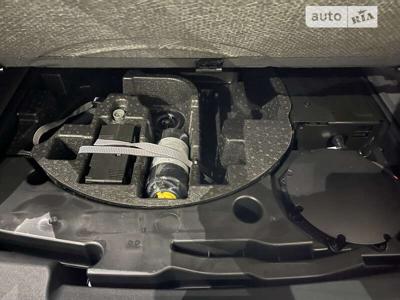 Внедорожник / Кроссовер Audi RS Q8 2023 в Одессе