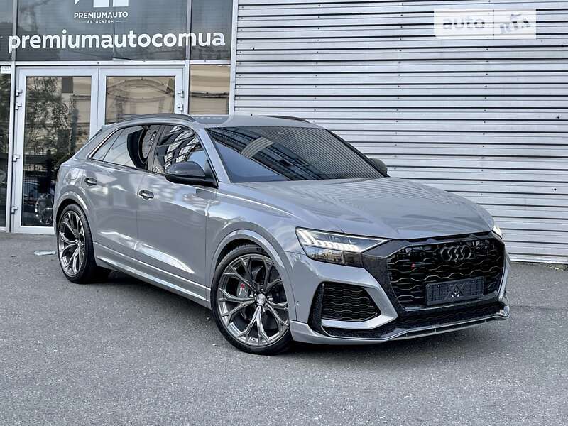 Позашляховик / Кросовер Audi RS Q8 2021 в Києві