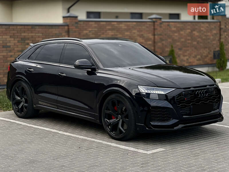 Внедорожник / Кроссовер Audi RS Q8 2021 в Виннице