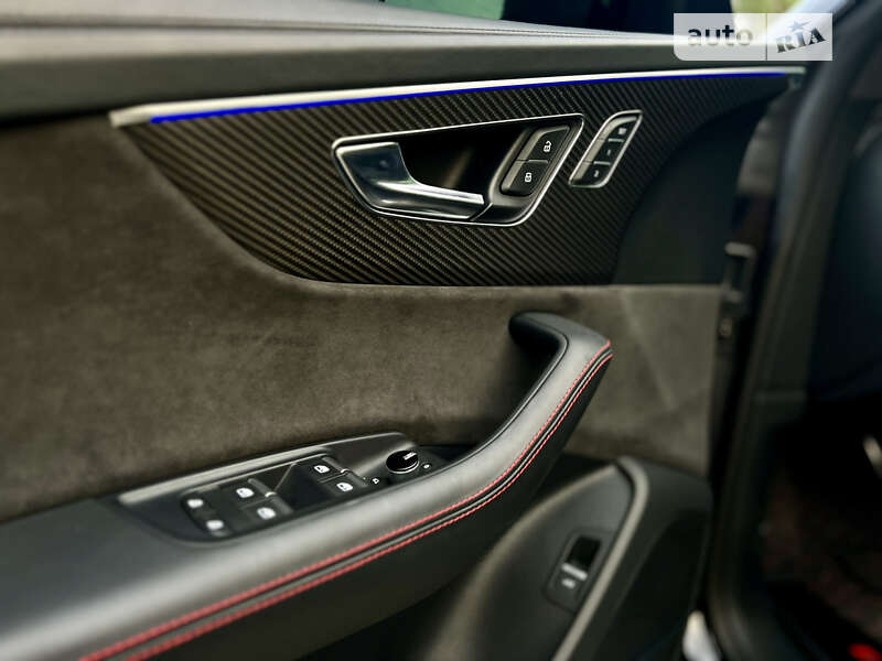 Внедорожник / Кроссовер Audi RS Q8 2021 в Виннице