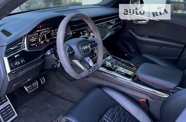 Внедорожник / Кроссовер Audi RS Q8 2021 в 