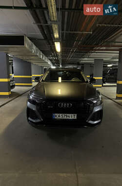 Позашляховик / Кросовер Audi RS Q8 2020 в 