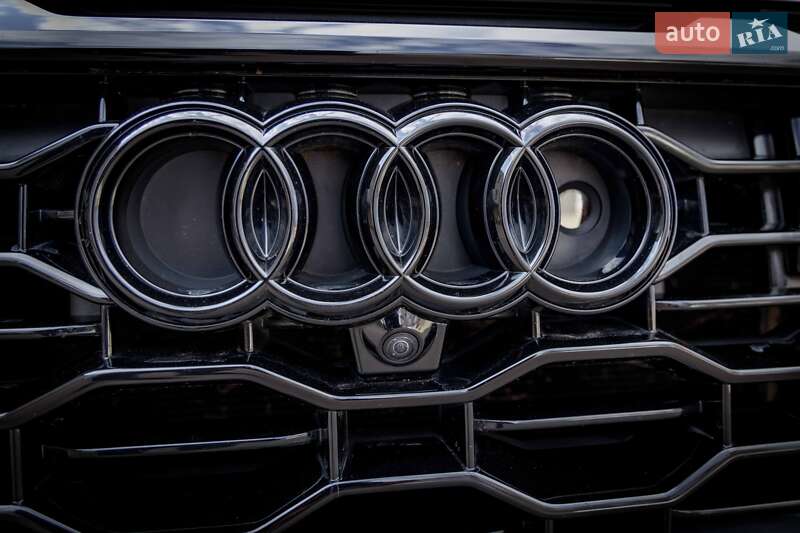Внедорожник / Кроссовер Audi RS Q8 2021 в Днепре