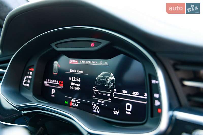 Внедорожник / Кроссовер Audi RS Q8 2021 в Днепре