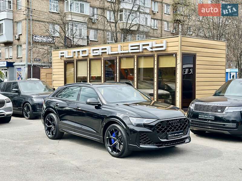 Внедорожник / Кроссовер Audi RS Q8 2025 в Киеве