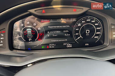 Позашляховик / Кросовер Audi RS Q8 2025 в 