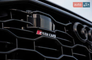 Внедорожник / Кроссовер Audi RS Q8 2020 в 