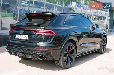 Внедорожник / Кроссовер Audi RS Q8 2023 в 