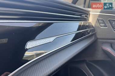 Позашляховик / Кросовер Audi RS Q8 2020 в 
