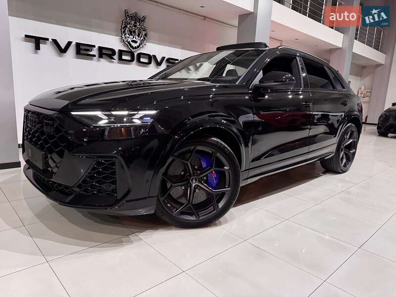 Внедорожник / Кроссовер Audi RS Q8 2024 в 