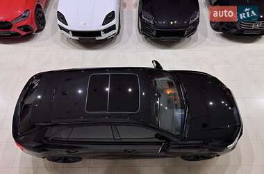 Внедорожник / Кроссовер Audi RS Q8 2024 в 