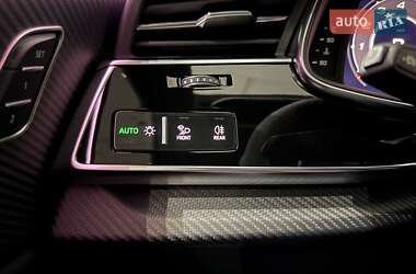 Внедорожник / Кроссовер Audi RS Q8 2024 в 