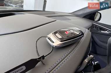 Внедорожник / Кроссовер Audi RS Q8 2024 в 